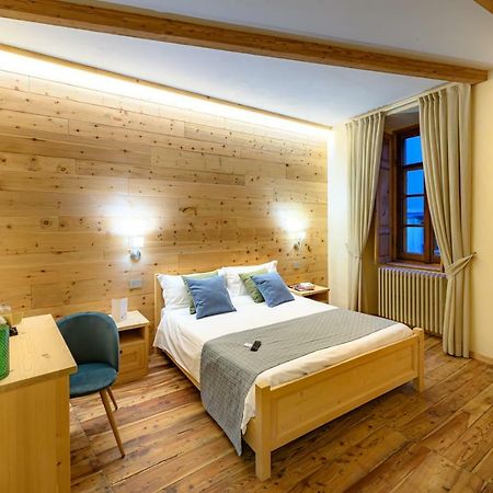 B&B Antica Residenza Centro Storico Tirano Dış mekan fotoğraf