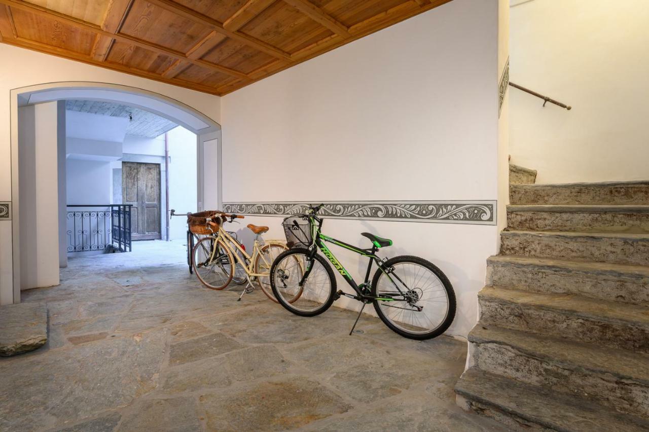 B&B Antica Residenza Centro Storico Tirano Dış mekan fotoğraf